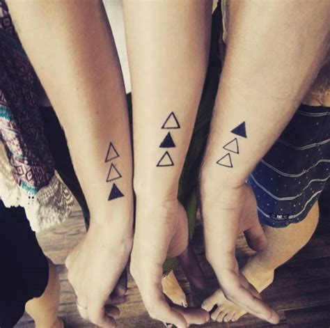 tatuajes para hombres hermanos|Ideas de tatuajes de hermanos que son fascinantes